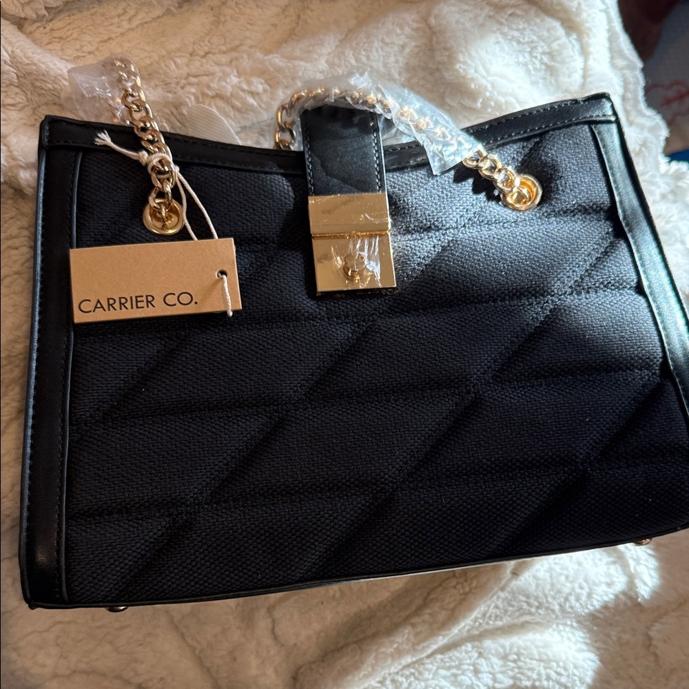 Black Quilted Shoulder Bag - Picture 3 of 4